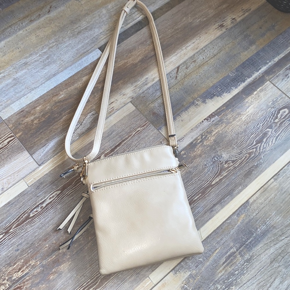 Cream shoulder purse